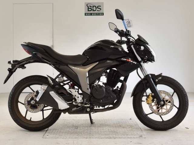 Suzuki GIXXER150