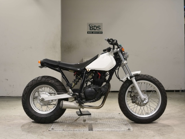 Yamaha TW225 2003