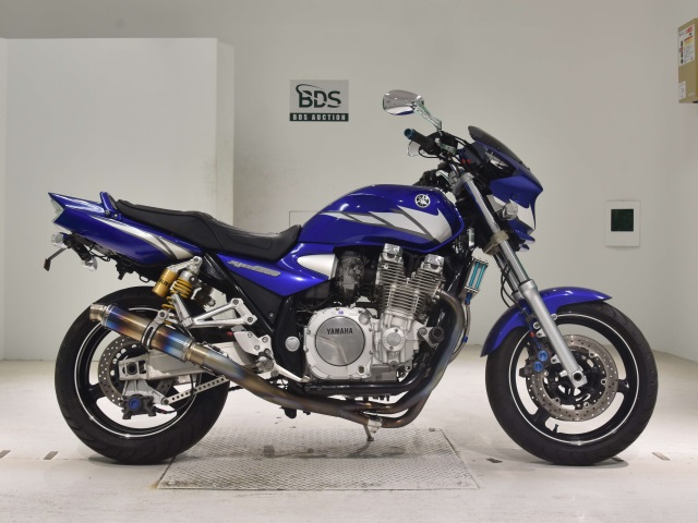 Yamaha XJR1300 2006