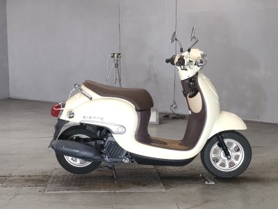 Honda GIORNO 2018