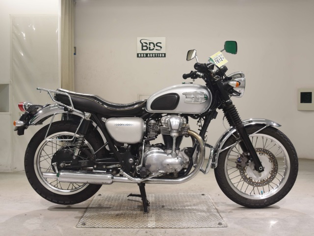 Kawasaki W650 2005