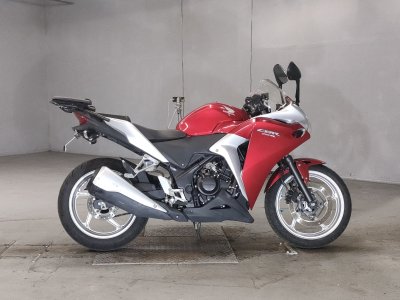 Honda CBR250R 2011