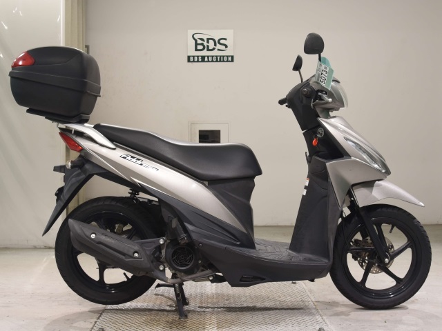 Suzuki ADDRESS V110