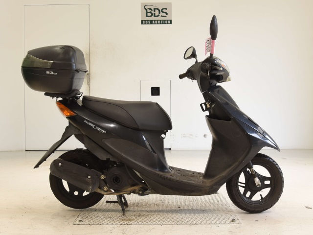 Suzuki ADDRESS V50