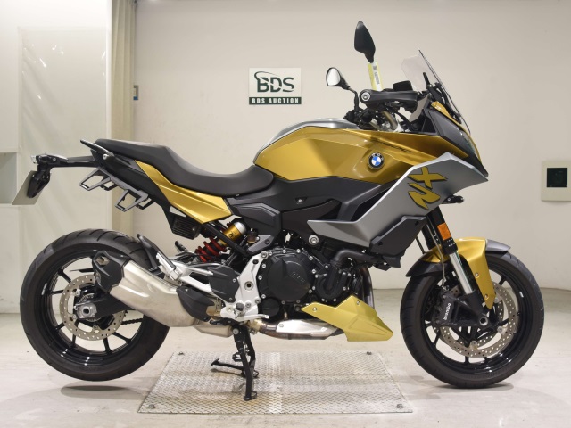 BMW F900XR 2021
