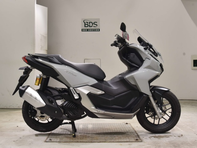 Honda ADV 160 2025