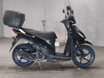 Suzuki ADDRESS V110