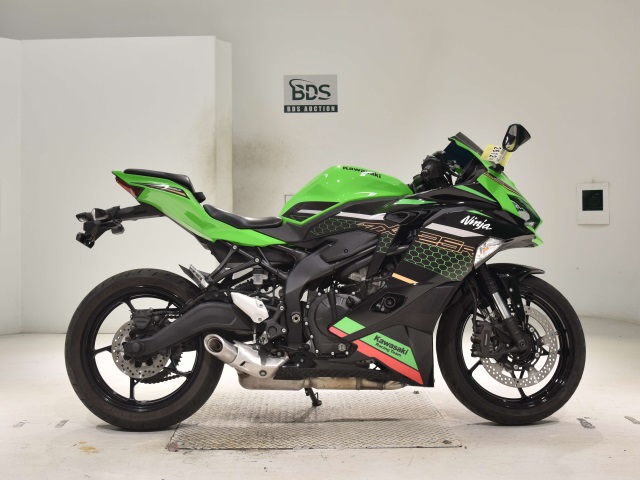 Kawasaki NINJA ZX-25R 2022