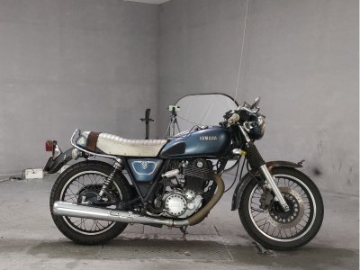 Yamaha SR400 2020