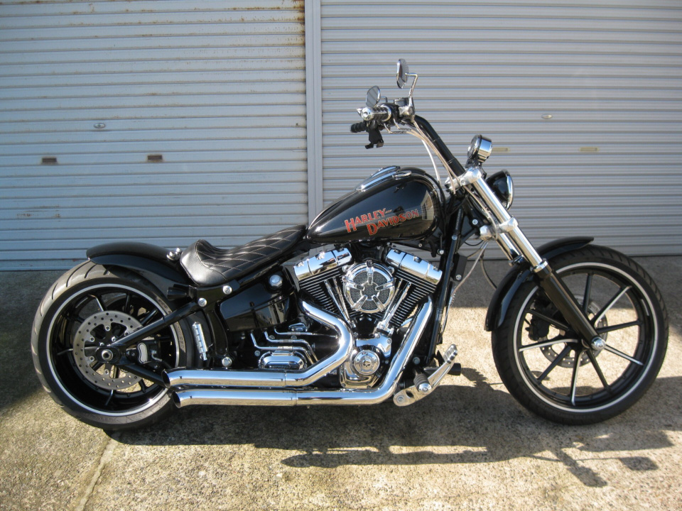 HD STREETBOB FXDB1580 2014