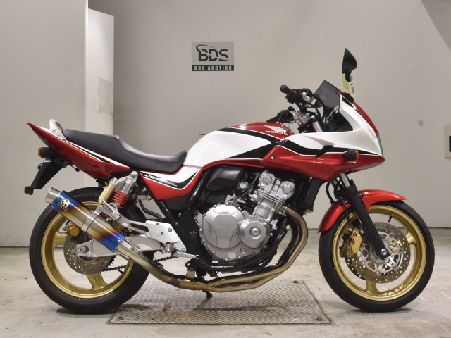 Honda CB400SFV BOLDOR 2010
