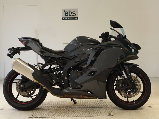 Kawasaki ZX-4RR 2023