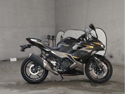 Kawasaki NINJA400 2021