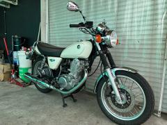 Yamaha SR400 2016