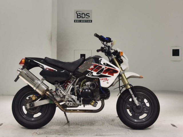 Kawasaki KSR110 2004