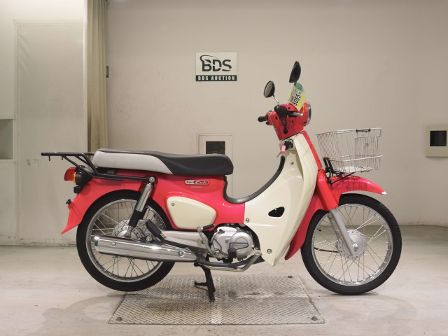 Honda C110 2021