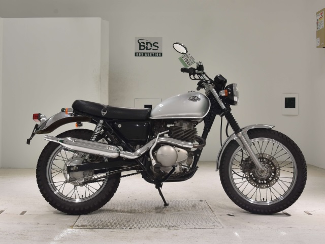 Honda CL400 2000
