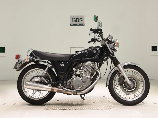 Yamaha SR400 2013