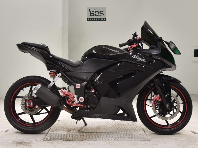 Kawasaki NINJA400R 2011