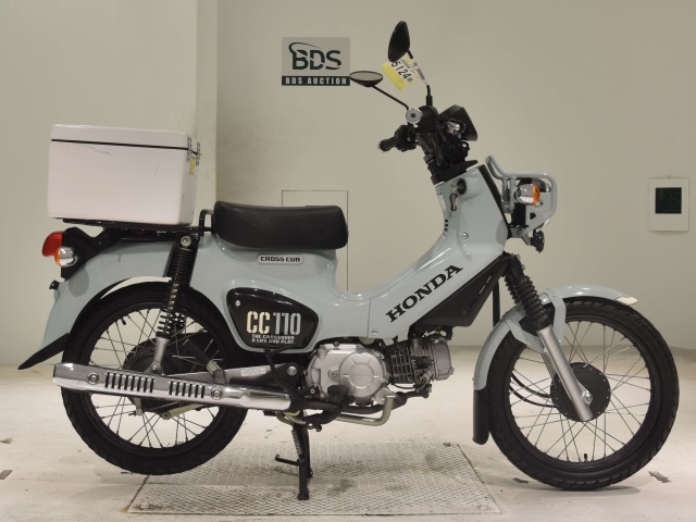 Honda CC110 CROSSCUB 2021