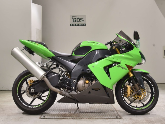 Kawasaki NINJA ZX-10R 2005