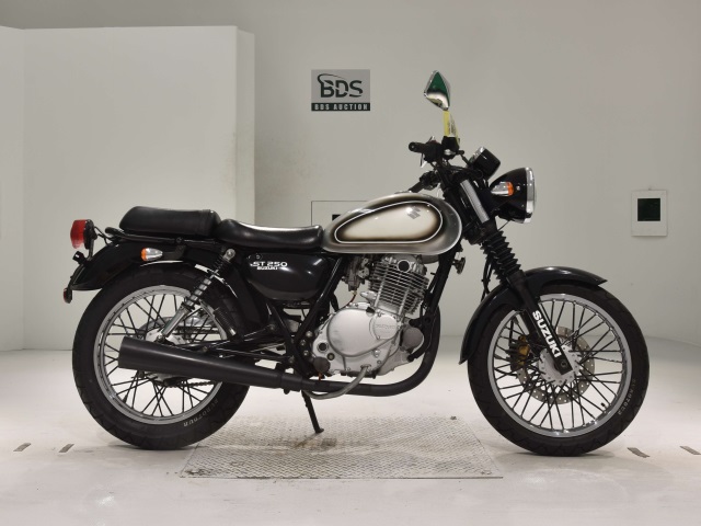 Suzuki ST250 2004