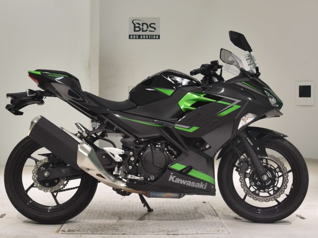 Kawasaki NINJA400 2024