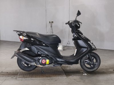 Suzuki ADDRESS V125