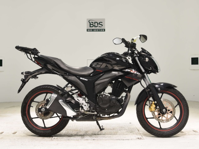 Suzuki GIXXER150