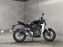 Honda CB250R 2018