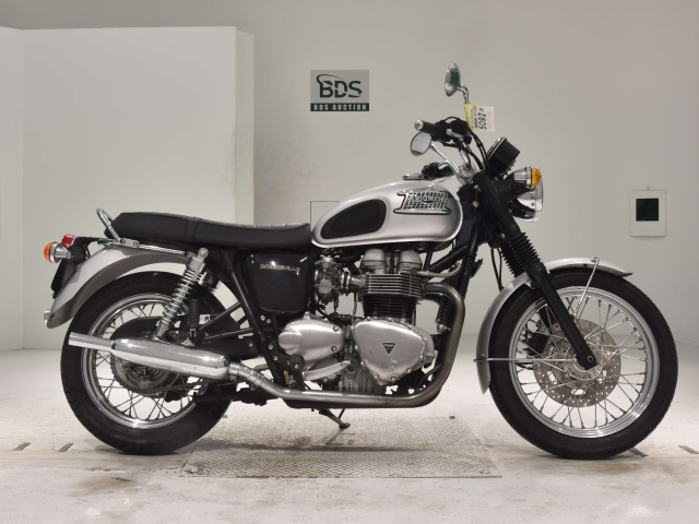 Triumph BONNEVILLE 2006