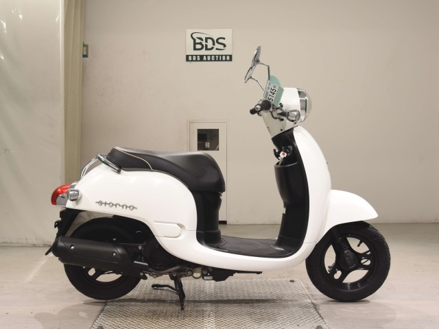 Honda GIORNO 2011
