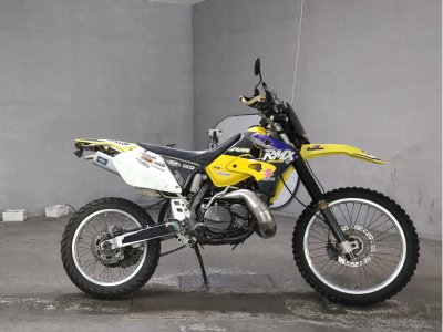 Suzuki RMX250S