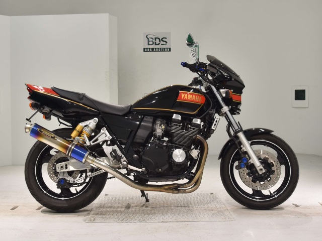 Yamaha XJR400 2008