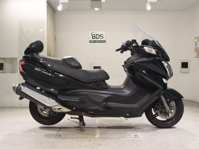 Suzuki SKYWAVE 650LX 2013