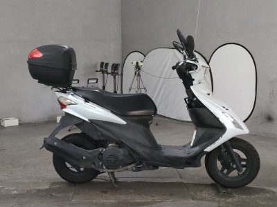 Suzuki ADDRESS V125