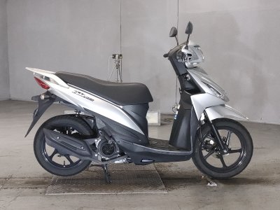 Suzuki ADDRESS V110