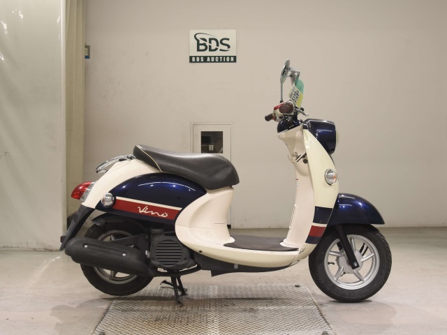 Yamaha VINO50 2015
