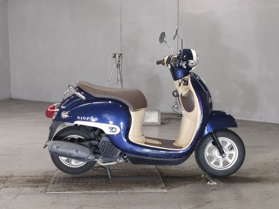 Honda GIORNO 2016