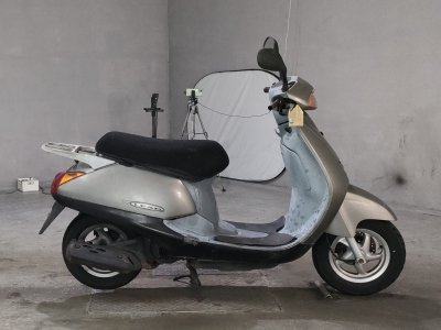 Honda LEAD50 1999