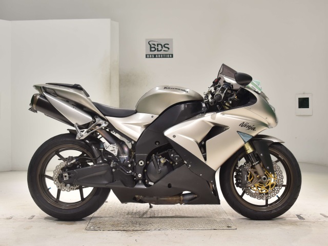 Kawasaki NINJA ZX-10R 2006