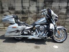 HD STREET GLIDE FLHXSE1800 2015