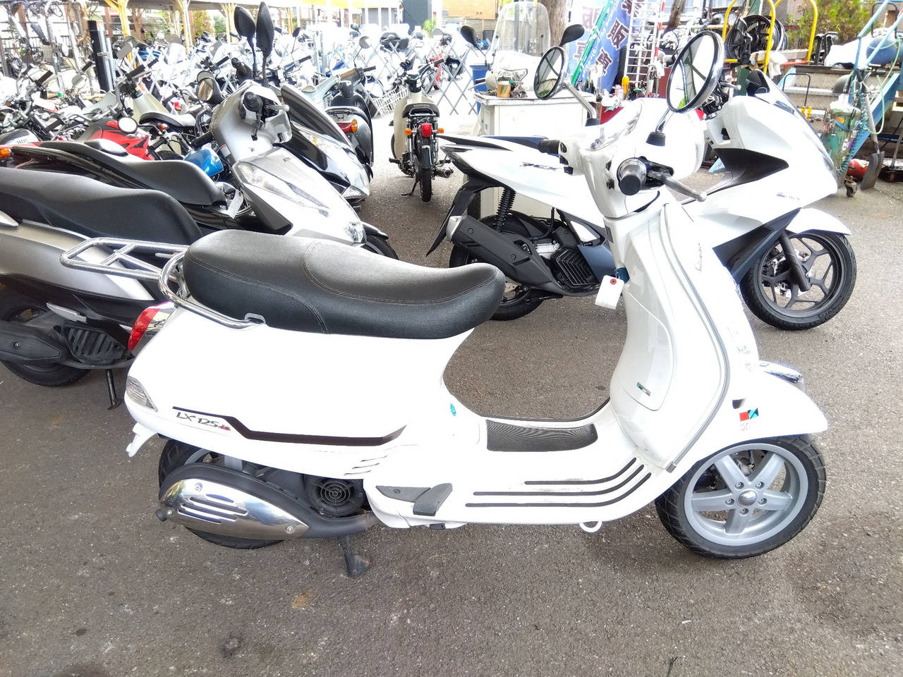 Vespa LX125IE 2012