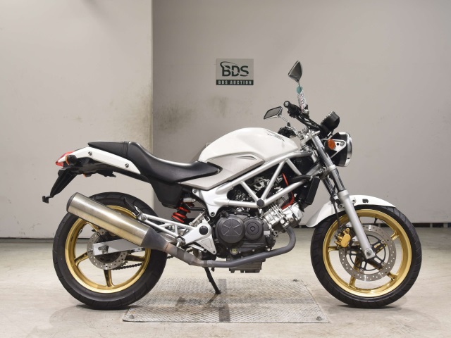 Honda VTR250 2009