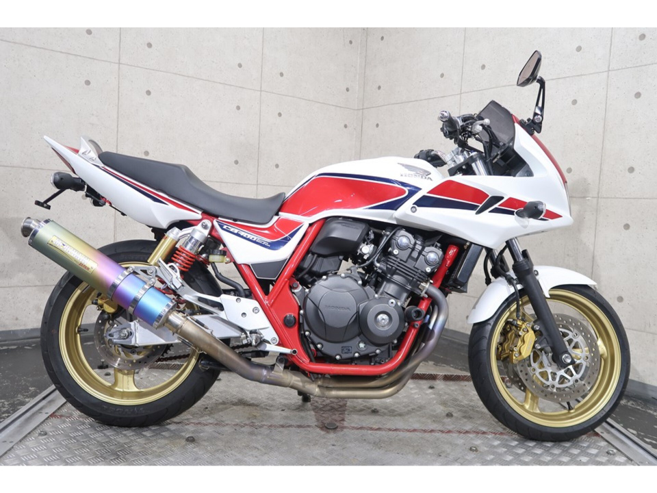 Honda CB400SFVA 2011