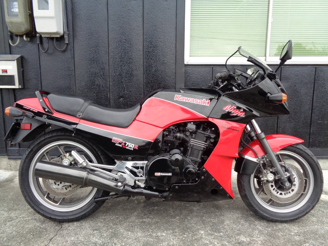 Kawasaki GPZ750R 1985