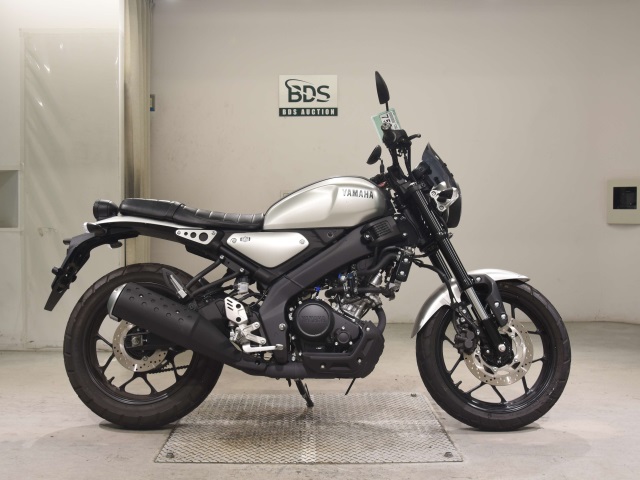Yamaha XSR125 2024