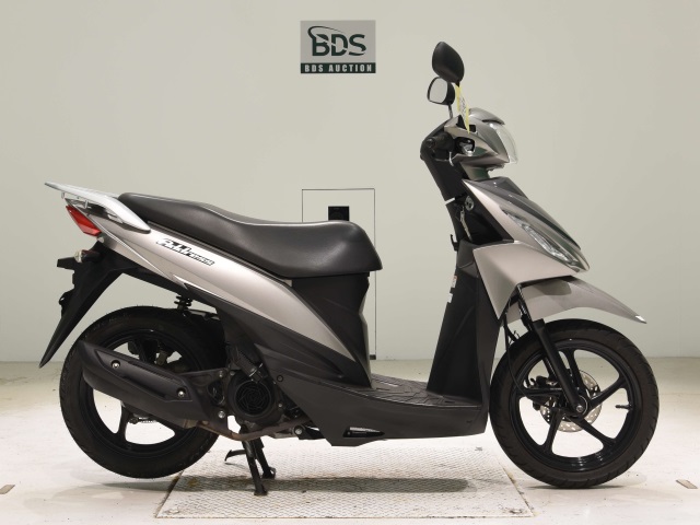 Suzuki ADDRESS V110