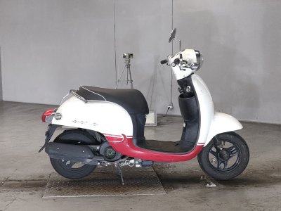 Honda GIORNO 2012