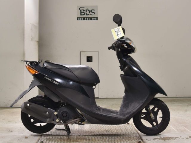 Suzuki ADDRESS V50